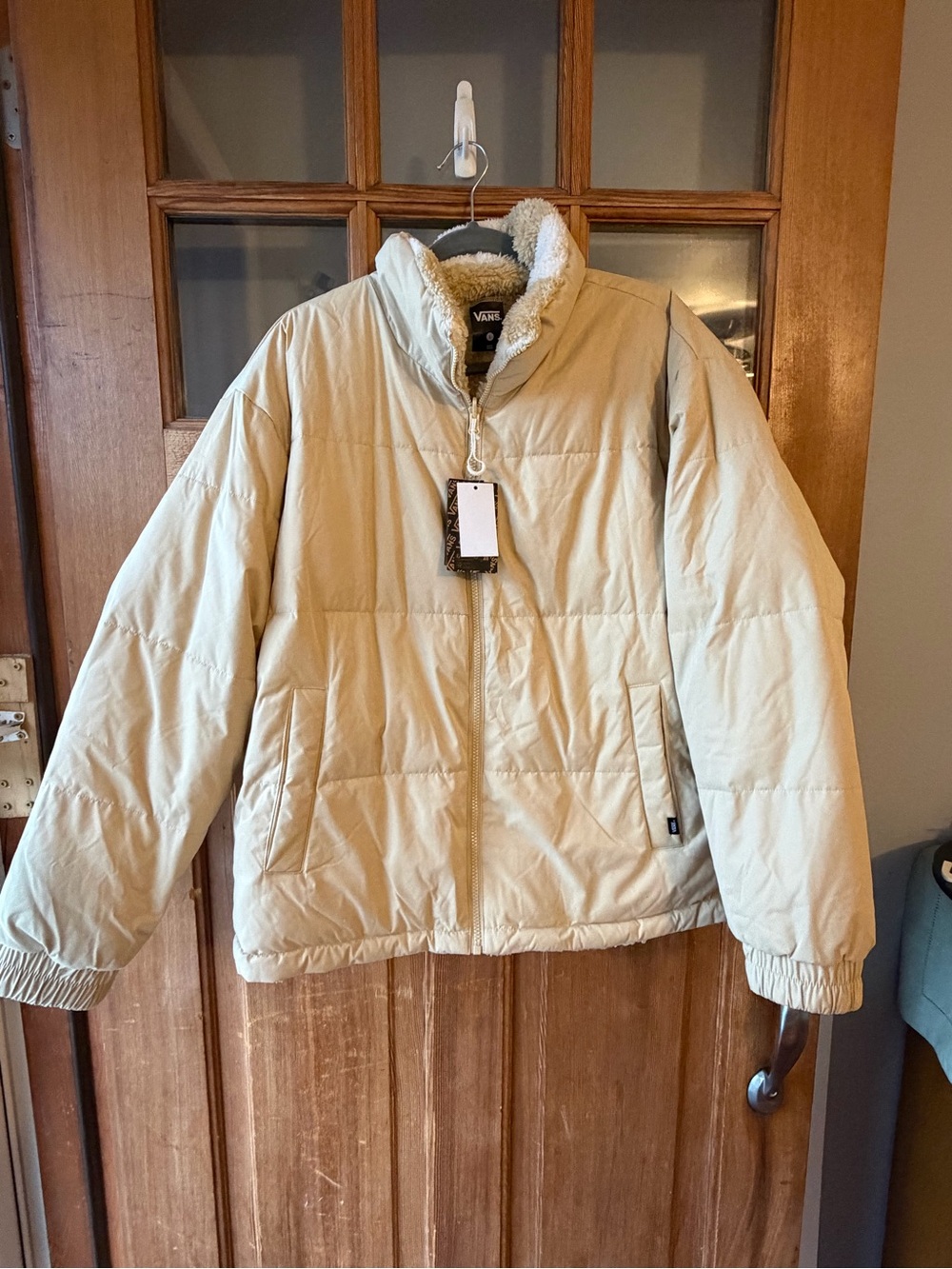Vans Sherpa-Lined Reversible Water Repellent Puffer Jacket in Beige